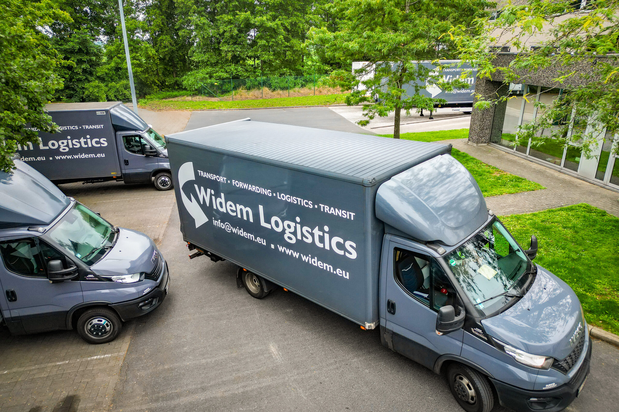 Retail distribution truck - Widem Logistics